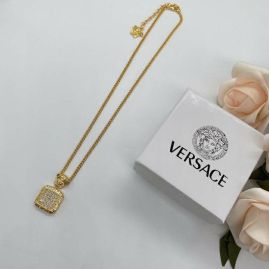 Picture of Versace Necklace _SKUVersacenecklace12cly4617120
